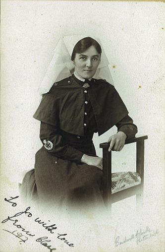 Nursing Australian soldiers